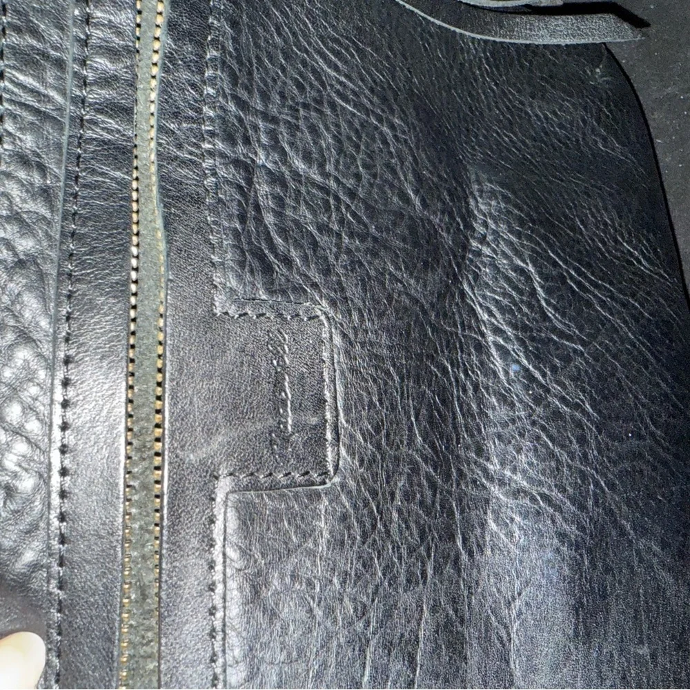 Madewell Black Leather Bucket Bag - Picture 4 of 4